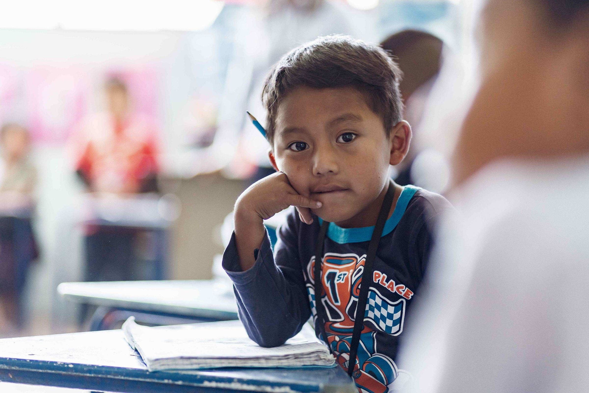 Schulkind in Guatemala (Foto: Jakob Studnar)
