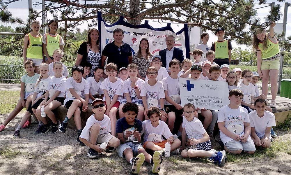 Spendenaktion der Schülerinnen und Schüler der Europaschule in Luxemburg am Kirchberg (Foto: Maria Méteau) Spendenaktion der Schülerinnen und Schüler der Europaschule in Luxemburg am Kirchberg (Foto: Maria Méteau)